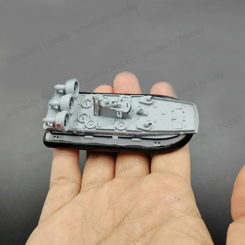 1PC 1/700 Scale Air Cushion Landing Craft Static Model Simulation Transport Ship Length 8cm Width 3.6cm for DIY Assembly Display