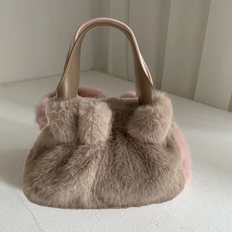 Artificiar Natural Fur 2024 Luxury New Design Faux Fur Tote Soft Girl Warm Bag Fluffy High Quality Fur Purse