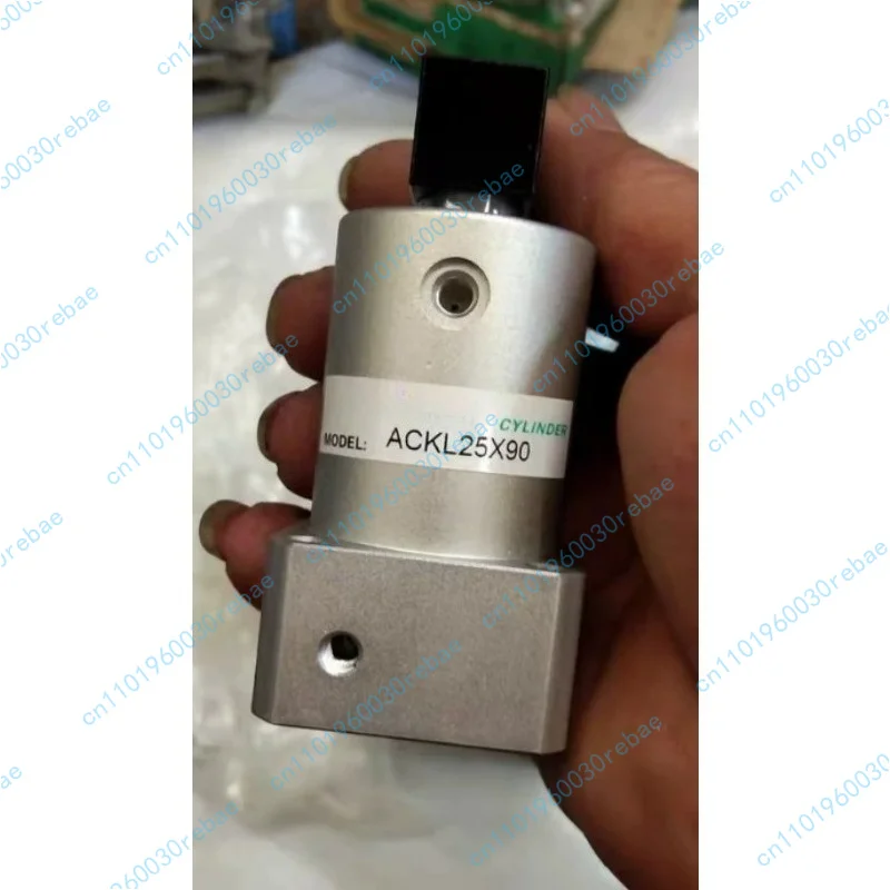 付属品-1個-コーナーシリンダー-ackl25x90