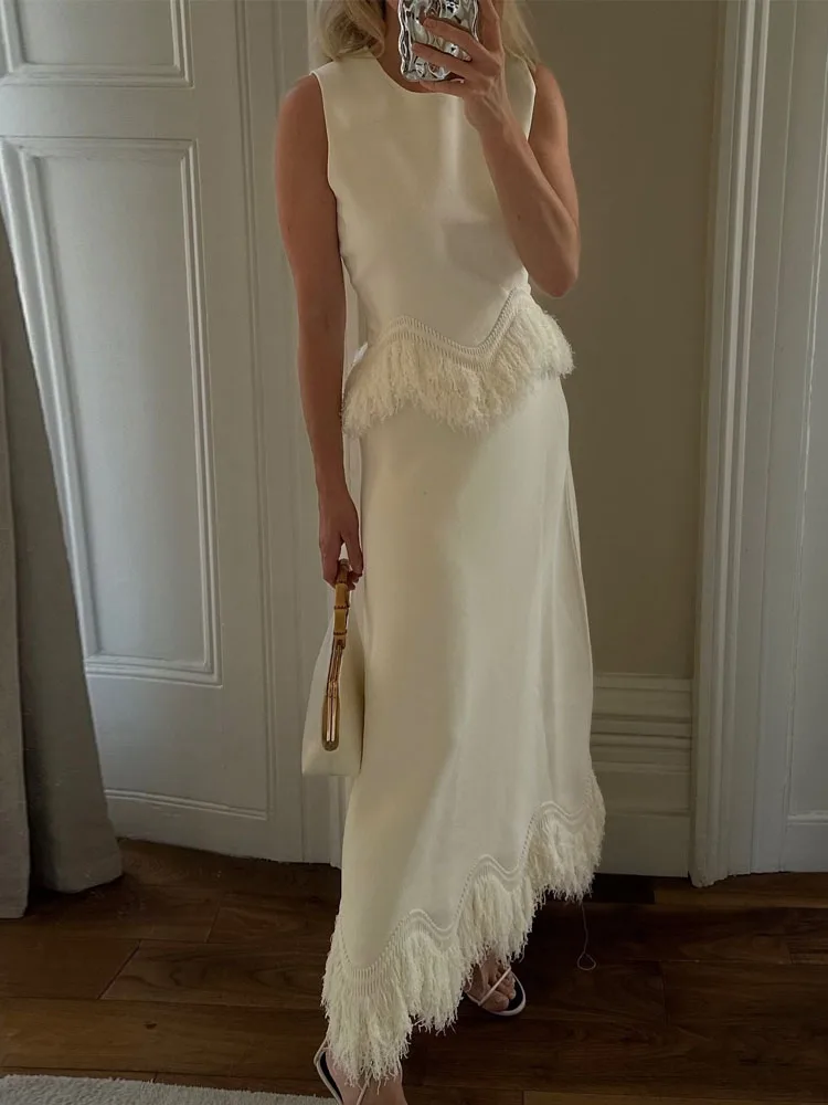 

Элегантный костюм с бахромой BKQU для женщин: шикарный комплект из жилета без рукавов с круглым вырезом и длинной юбки, 2 предмета, роскошный наряд для вечерних мероприятий.