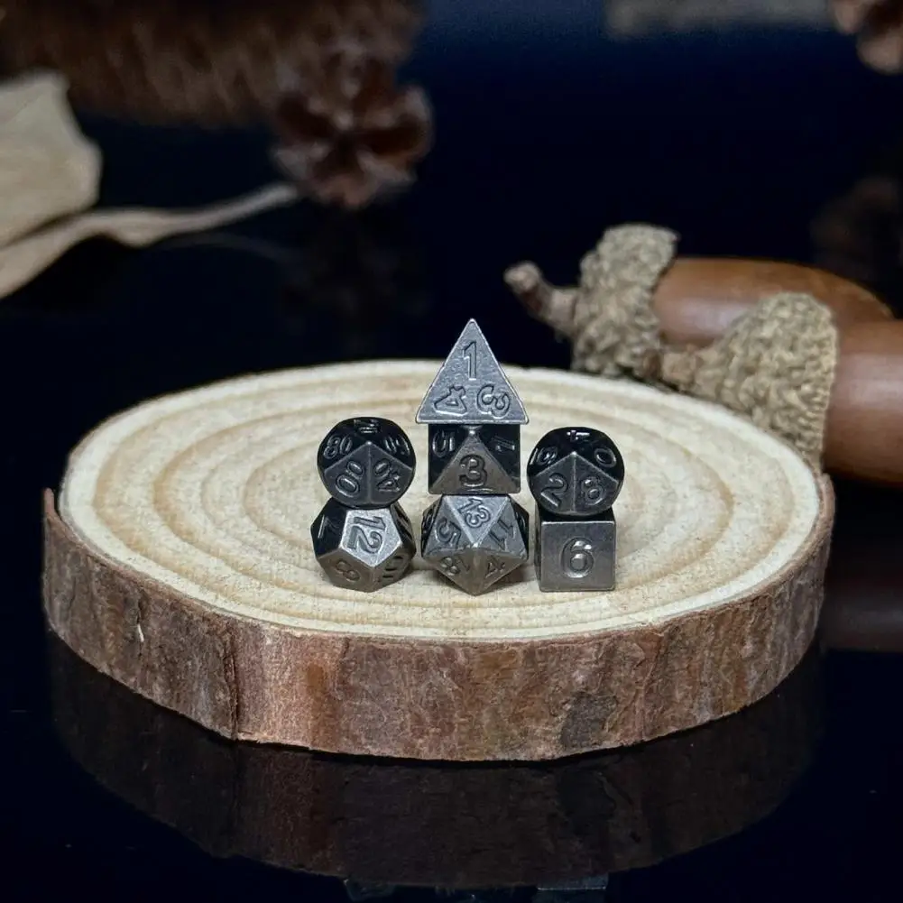Premium Feel Tabletop Rpg Dice Zinc Alloy Metal Dice Set Mini Dnd Dice Set with Dragon Engraved Pocket Watch Case Polyhedral