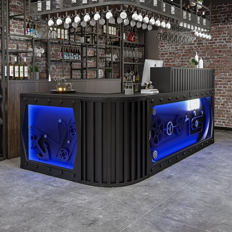 

Касса в стиле ретро, индустриальный стиль, магазин, ресторан, стойка регистрации, барный стол, чемоданы на колесах, стойка регистрации, вынос