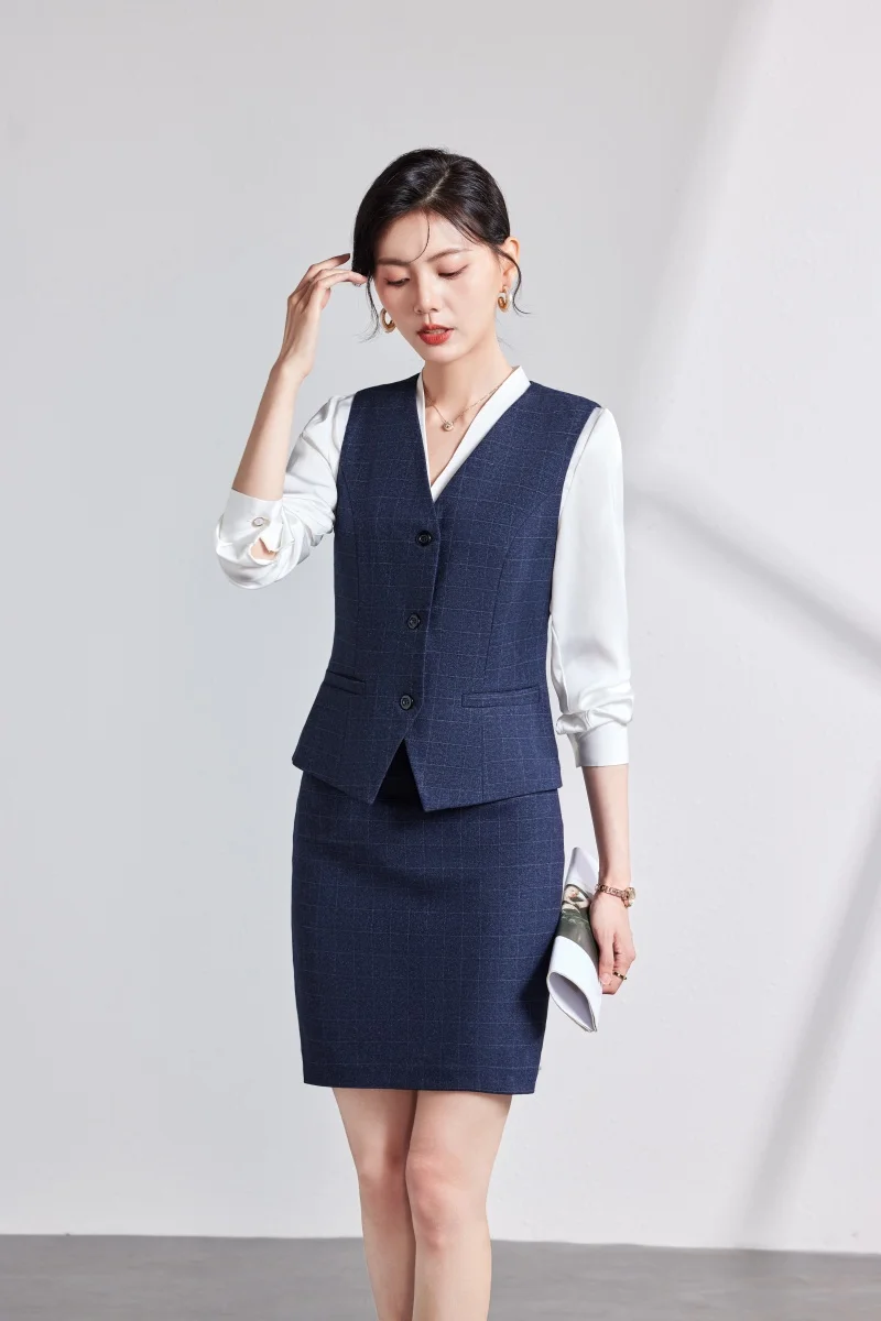 AIyssa2025 new fashionable professional womens two-piece plaid vest + skirt set. Sophisticated, elegant, relaxed and comfortable