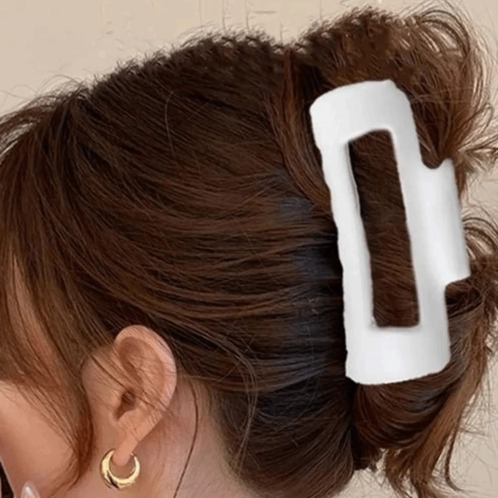 

Fashion Safe Silicone Shark Clip Korean Style Square Straight Line Shaped Hair Claw Simple Headwear Solid Color Shark Clip Party