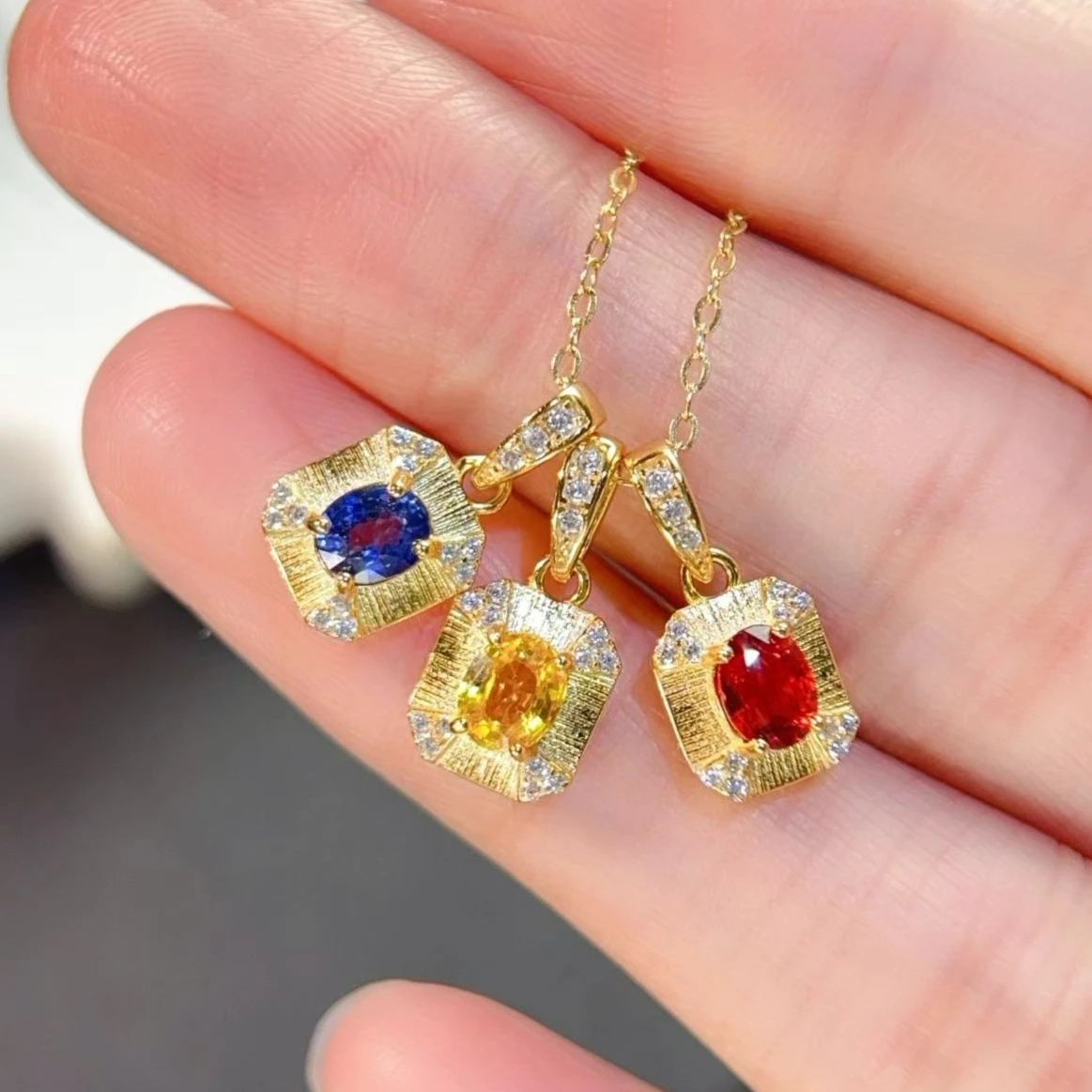 925 Silver Natural Sapphire Pendant Certified Sapphire Jewelry Brushed Square Halo Design Fine Necklace Jewelry Gift for Women