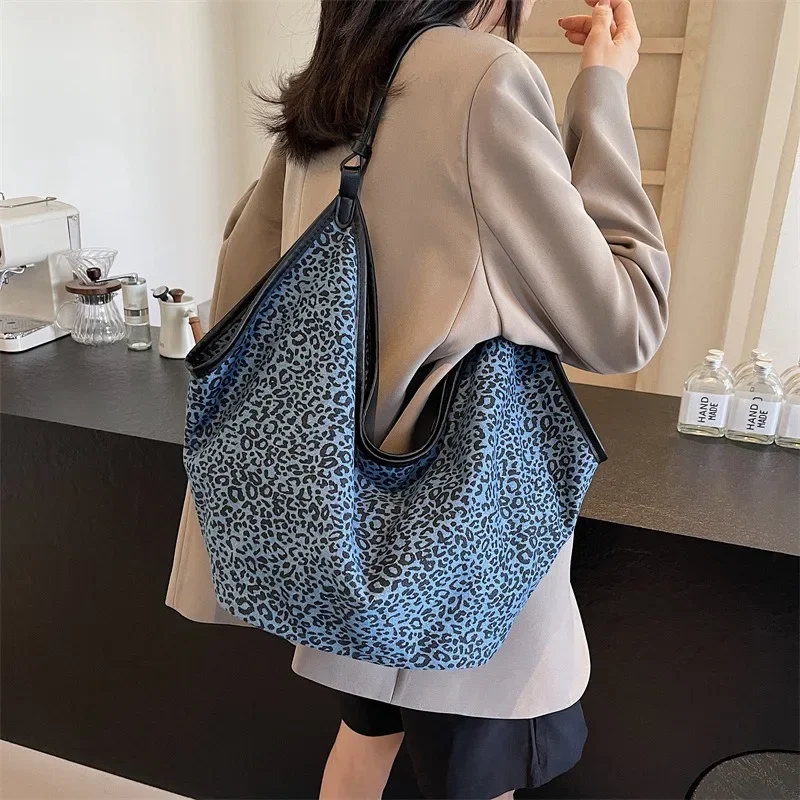 

2025 Leopard Print Denim Tote Bag for Women-Trendy Boho Shoulder Purse,Unique Designer Handbag for Casual Office Commute Daily