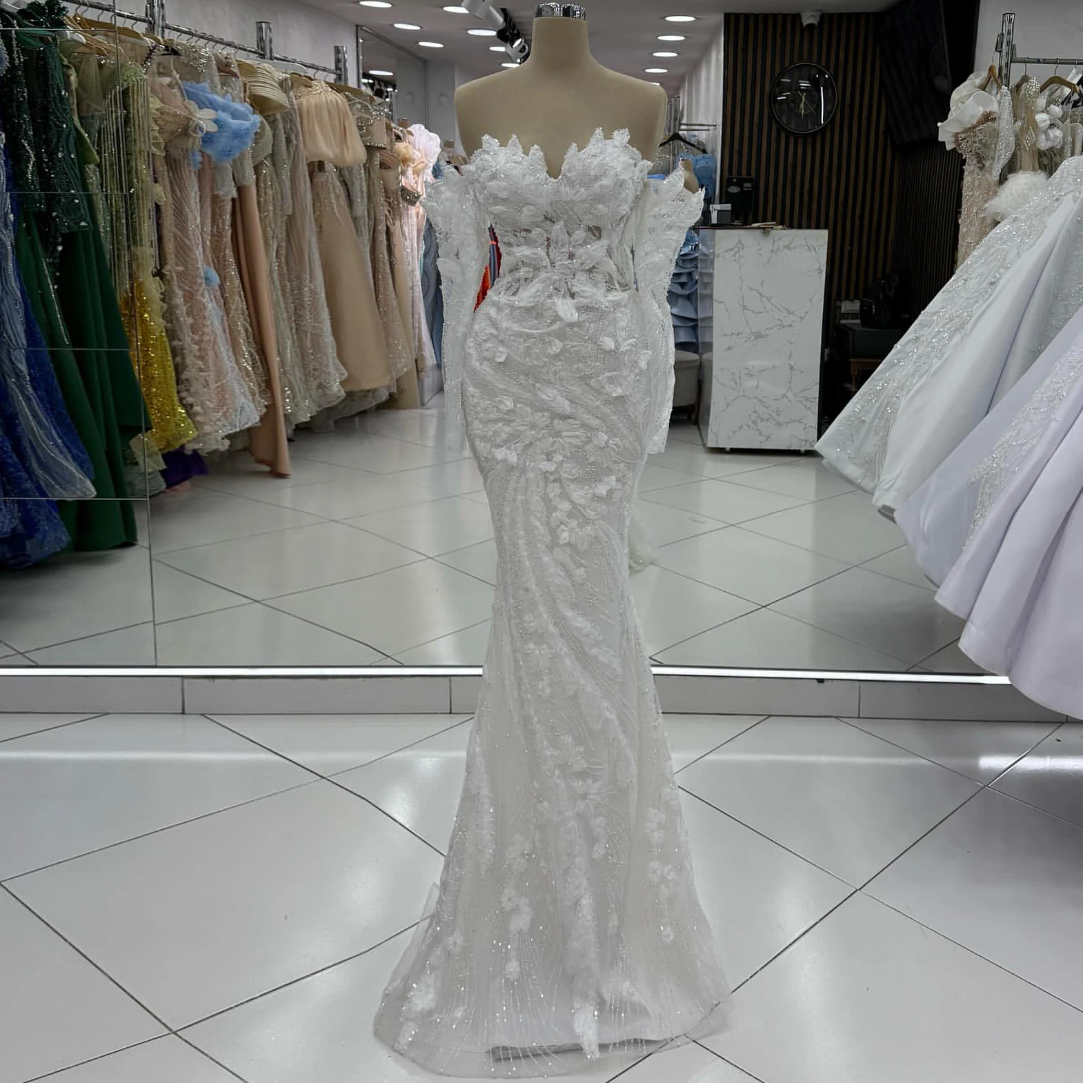 

Ivory off Shoulder Mermaid Prom Dress Long Sleeves Sweetheart Evening Dresse Legant 3D Petal Design Wedding Dress Customized