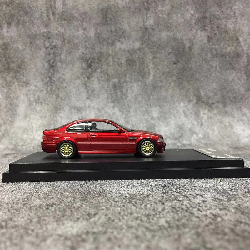 1:64 BMW BMW E46 M3 สีแดงจําลองแบบคงที่จอแสดงผลรถ,คอลเลกชันผู้ใหญ่ตกแต่งตกแต่งห้องเด็กของขวัญ