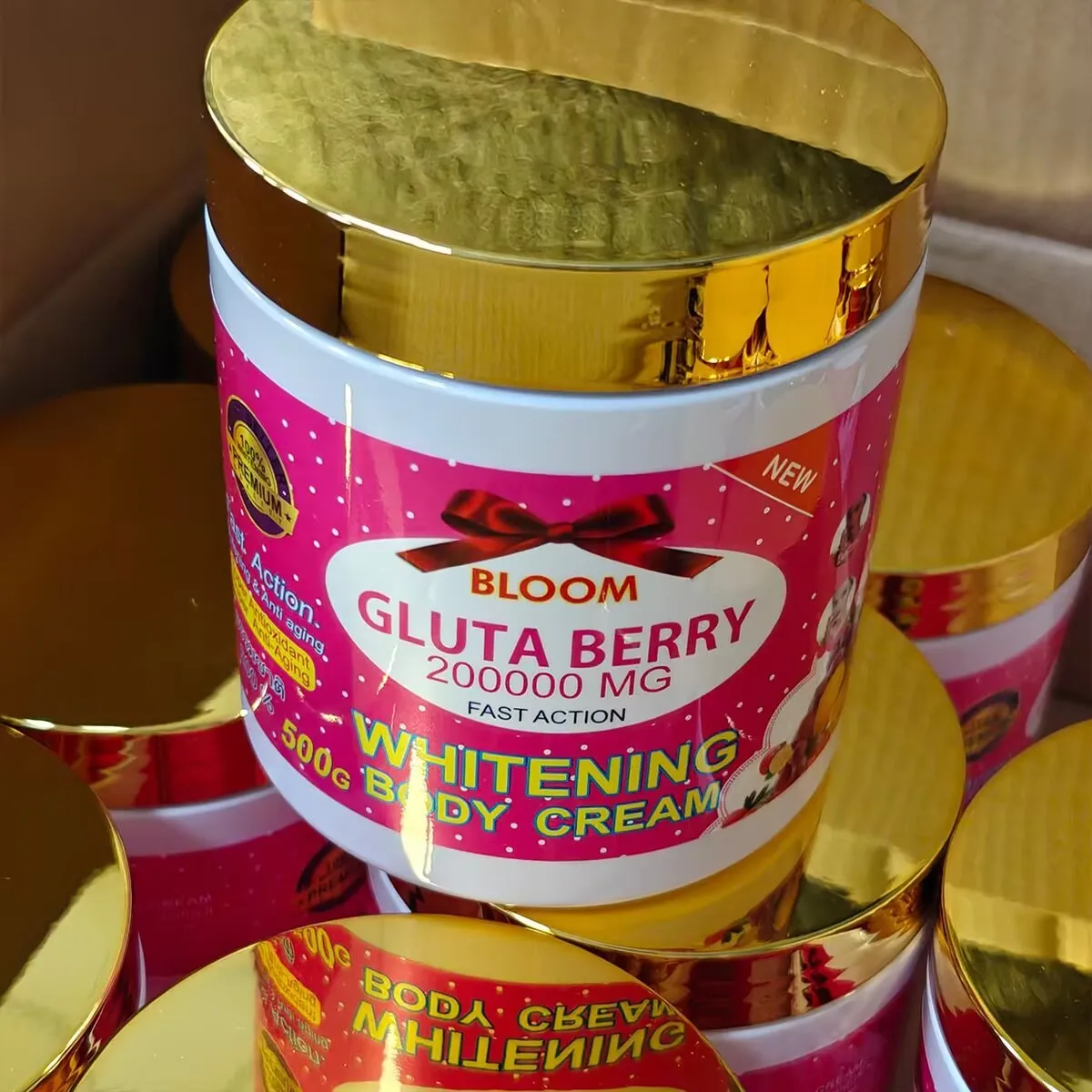 locion-corporal-blanqueadora-de-accion-rapida-bloom-gluttberry-200000mg-500g