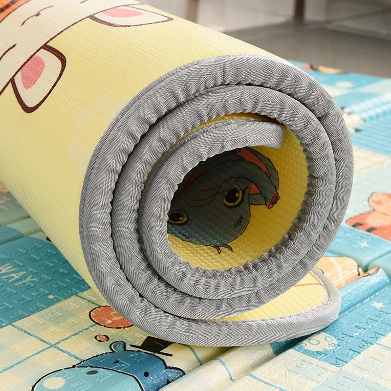 

2024 Large Size Play Mat for Children's Safety Mat 1cm EPE Environmentally Friendly Thick Baby Crawling Play Mats Folding Carpet