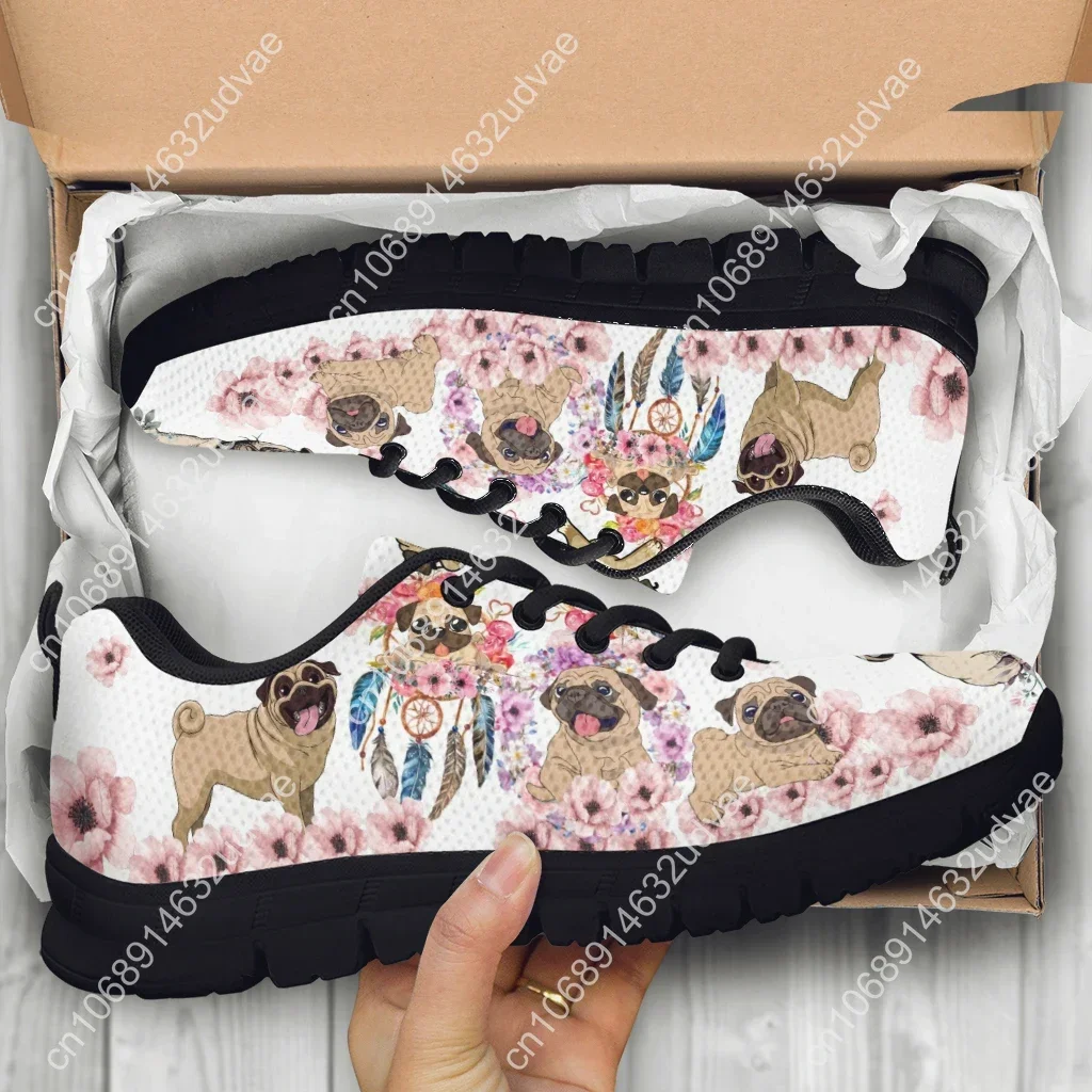 Zapatos ligeros con estampado de flores para exteriores, zapatillas de deporte transpirables con plataforma negra, patrón de Pug bonito, Verano