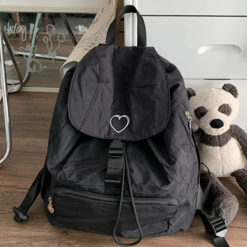 Korean Chic Casual Vintage Heart Backpack Y2k Aesthetic Fashion Simple Students Schoolbags Women Japanese All Match Ins Handbags