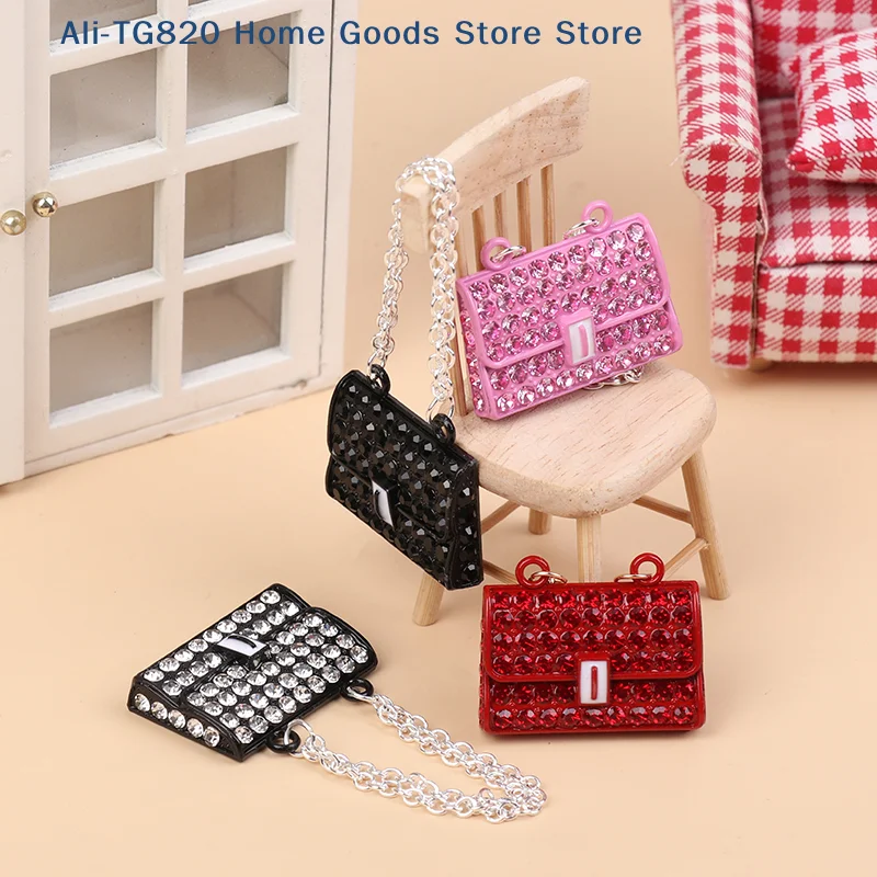 

[TG820]Fashionable Dollhouse Metal Chain Bag Pack Doll Bag Miniature Shopping Handbag For Clothes Accessories