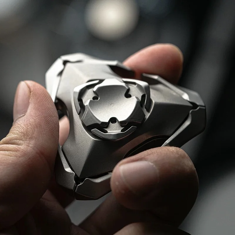 Strano diapason con apertura a lama EDC, giocattolo di decompressione con doppio collegamento meccanico in metallo, giocattolo di decompressione