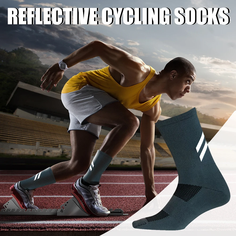 High Reflective Cycling Socks Cycling Sports Running Fitness Moisture Wicking Lycra Breathable Mid-Calf Socks for Cycling