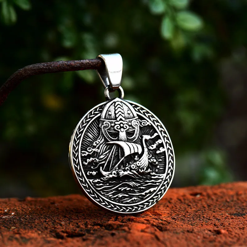 Norse Mythology Odin Pirate Ship Pendant Necklace Men's Gothic Punk Ethnic Style Retro Trendy Jewelry