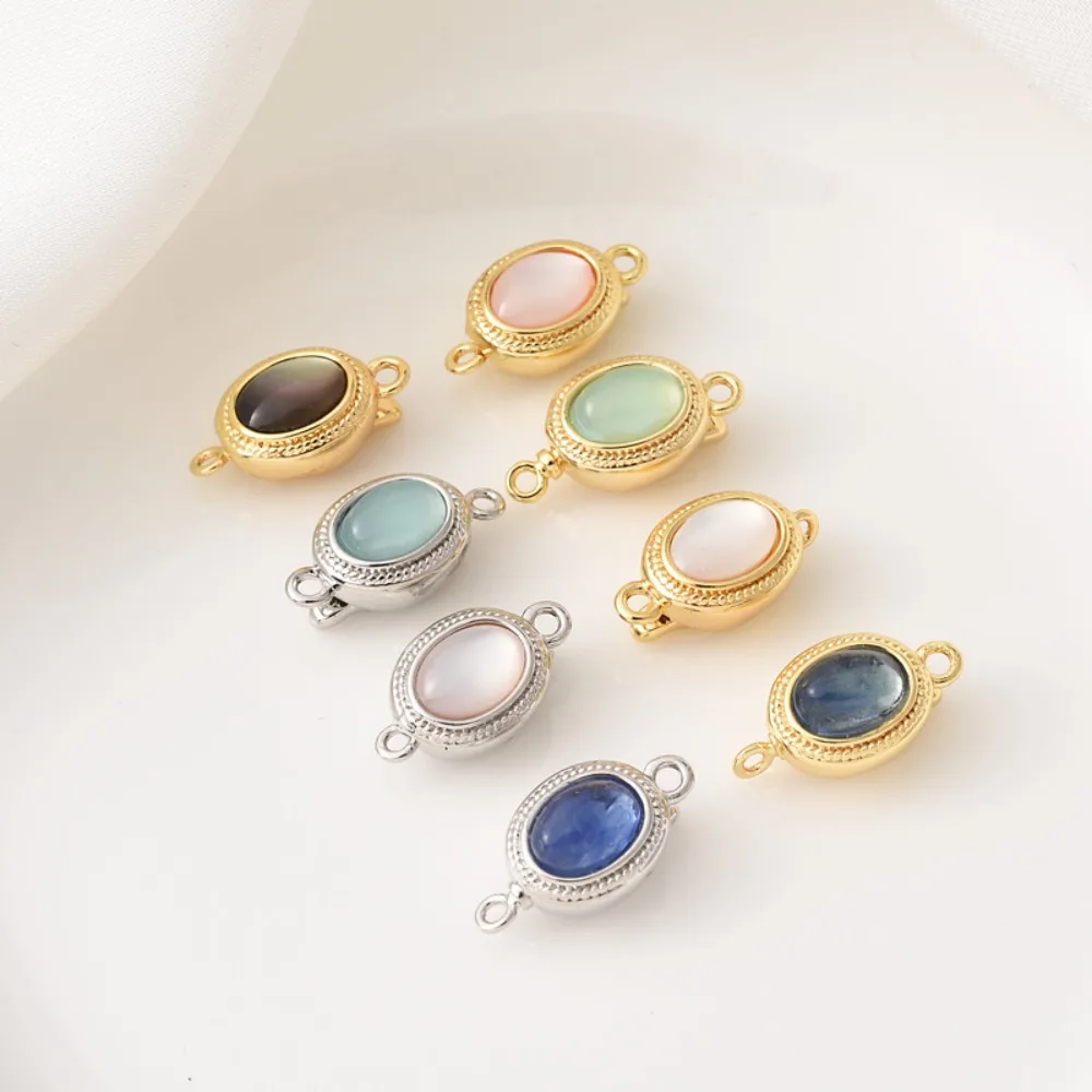 

Медь с покрытием из 18-каратного золота и инкрустацией ракушками. Овальная овальная поверхность. Застежка-слиток. Ожерелье-браслет ручной работы своими руками, застежка на конце.