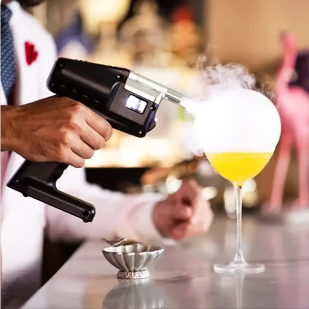 Cocktail Smoke Gun, Vapour Blaster Cocktail Bubble Smoke Gun with 5-Flavour Aroma Liquid and Edible Bubble for Food and Drink