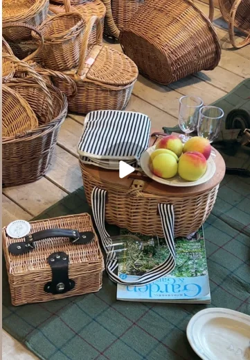 2 Person Willow Picnic Basket Set, Wicker Tea Coffee Hamper with 2 Ceramic Cups, Saucers & Spoons, Portable Outdoor Picnic - view 4