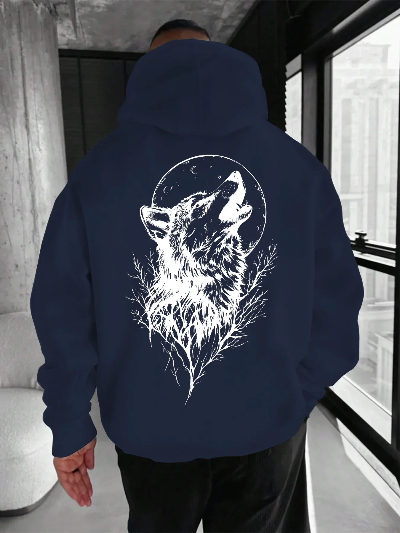 Howling Wolf Full Moon Bare‑branch Tree Graphic Back‑print Black Hoodie Oversized Unisex Pullover