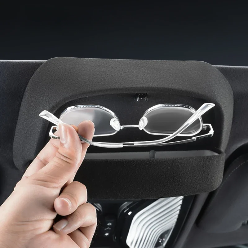 

Car Glasses Case Roof Sunglasses Protective For BMW 6GT/X6/X7 Anti-scratch Storage Clip Car Interior Modification Accessories