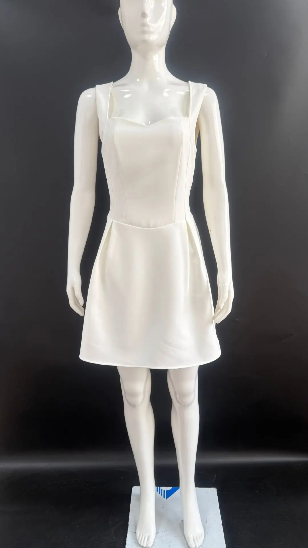 Mode Wrap la poitrine sangle robes printemps femmes sans manches mince col carré robe courte été taille haute Mini robe Camisole