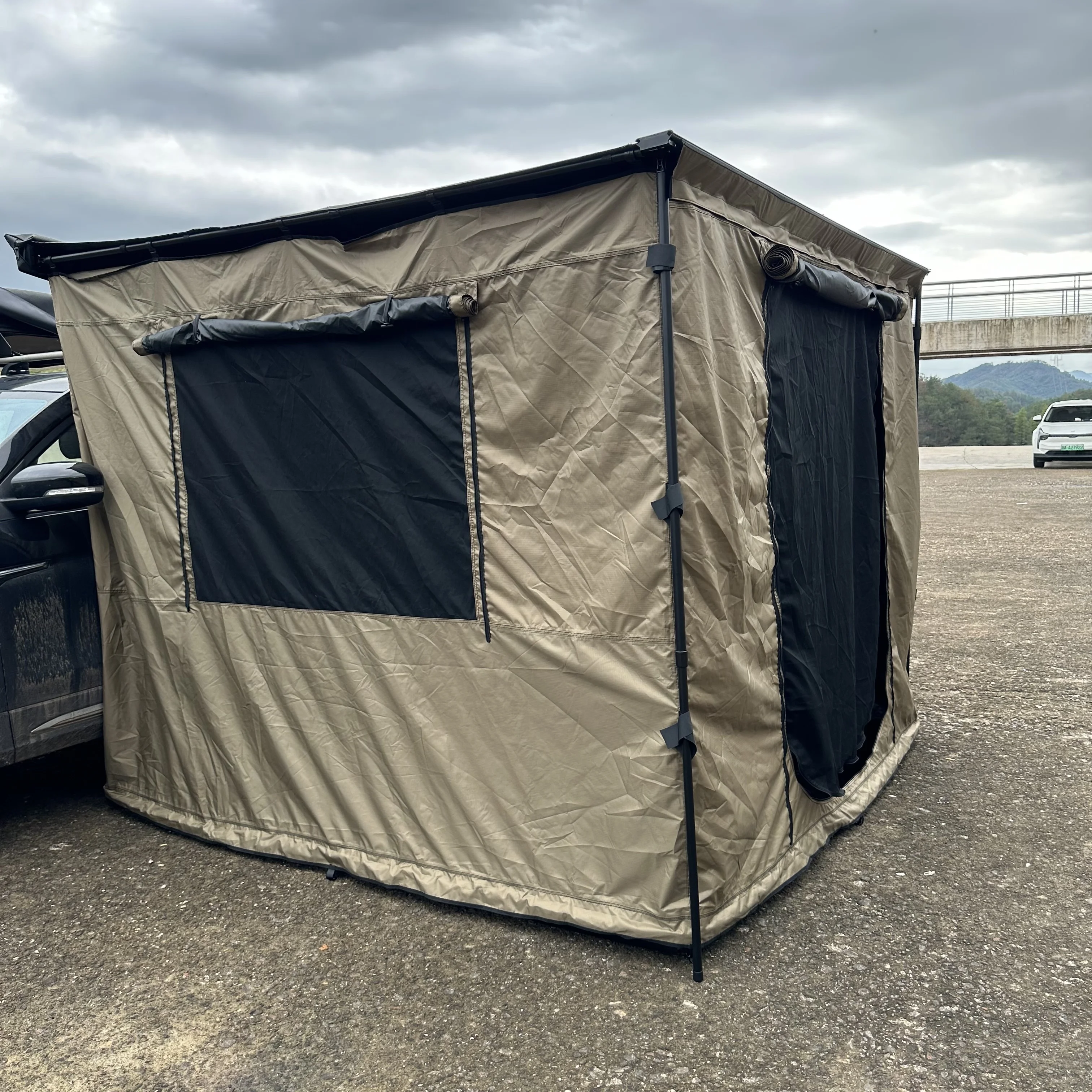 

Outdoor Camping Travel UV50+ Car Side Awning Rooftop Pull Out Tent Shade Shelter PU2000mm Portable Foldable Car Tent