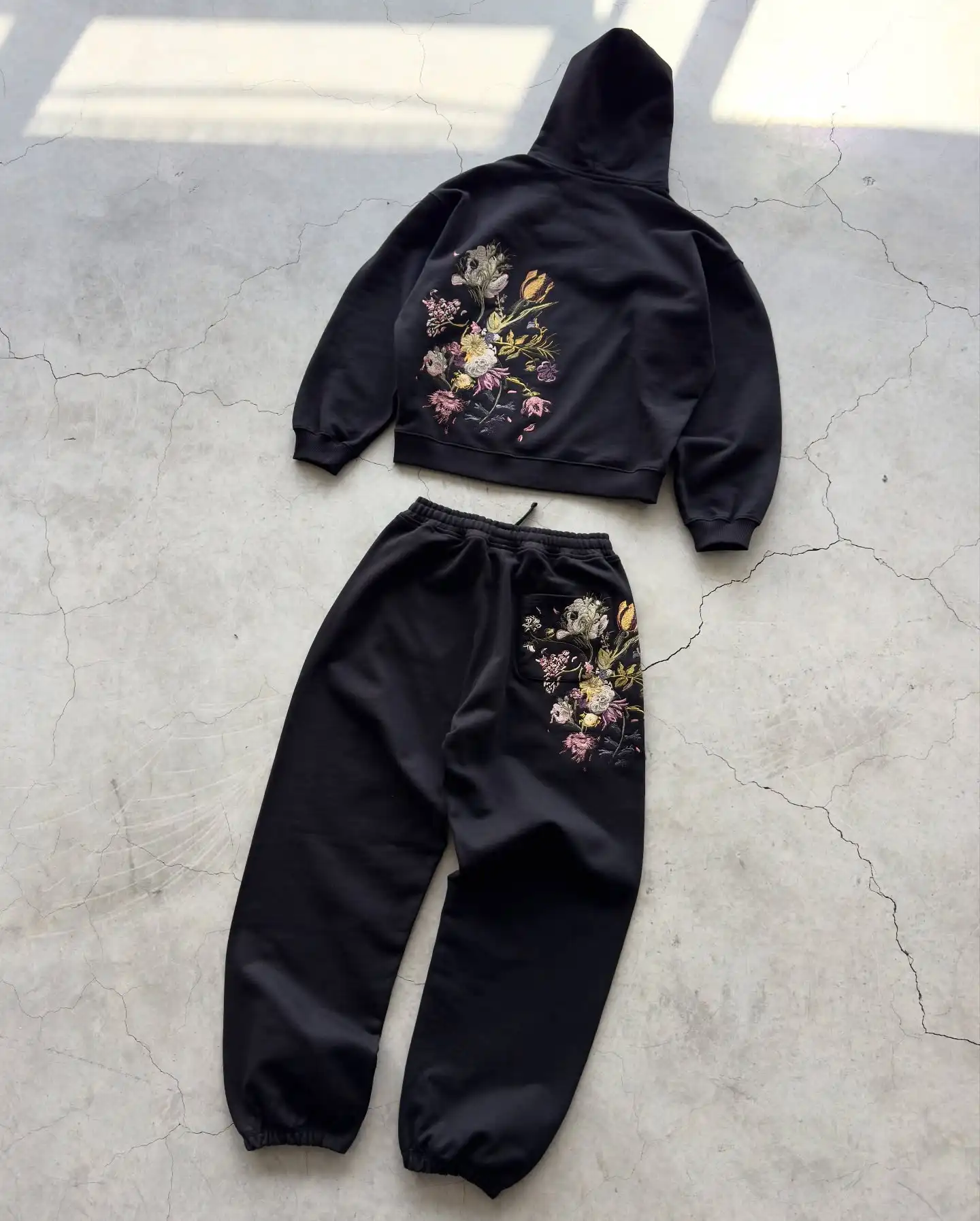 Garden of Eden V2 Sudadera con capucha y pantalones de chándal conjunto de dos piezas hombres mujeres sudadera suelta bordado de flores chándal pantalones para correr traje