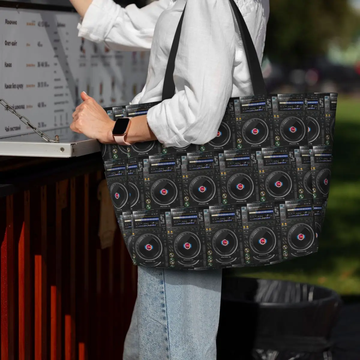 No image