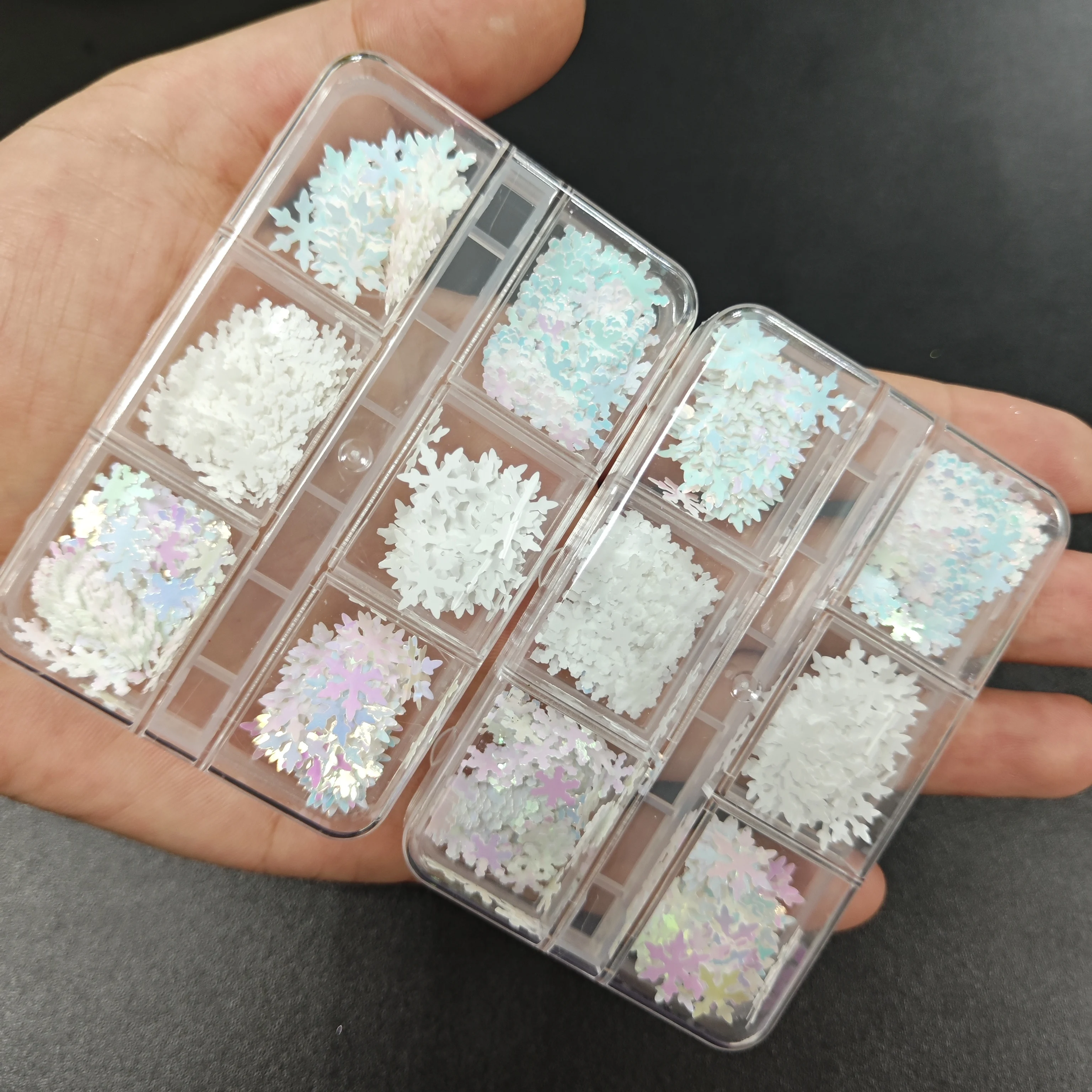 6Grid/Doos Kerst Aurora Witte Sneeuwvlok Nagel Pailletten Gemengde Grootte Glitter Laser Sneeuwvlok Nagelvlokken DIY Kerst Sneeuwvlok Pailletten