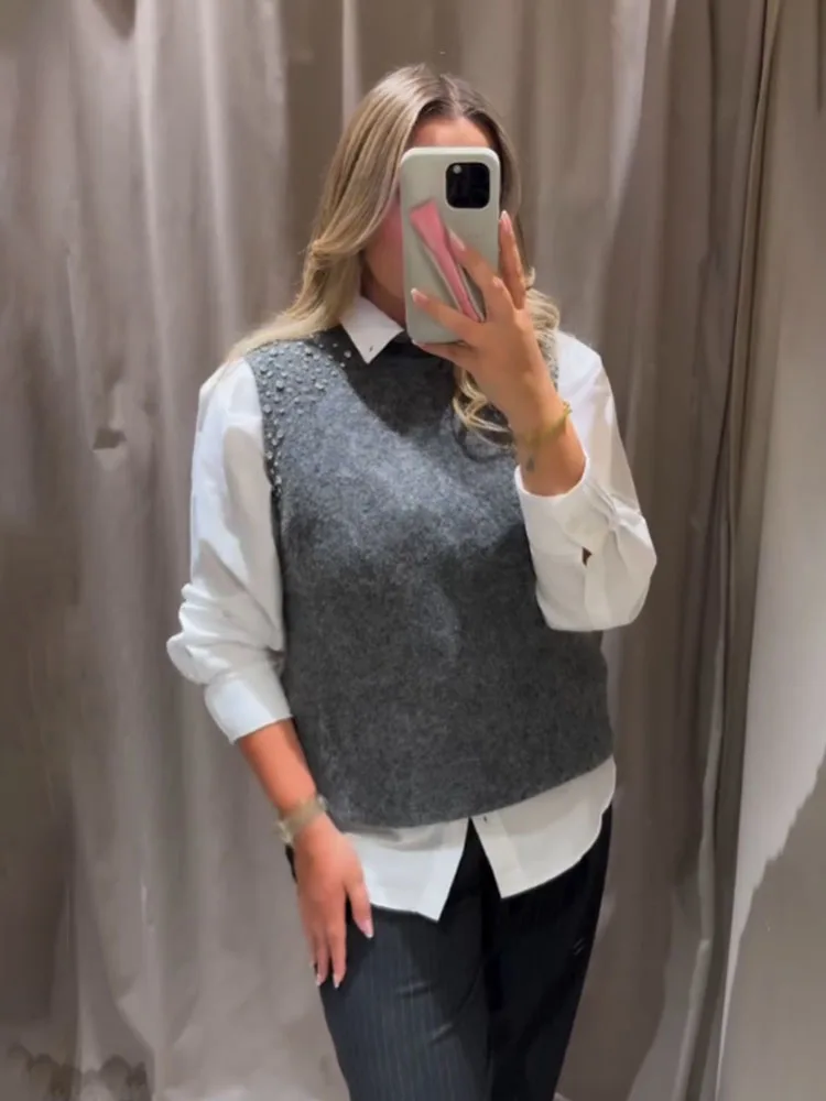 

HH Autumn Fashion Women's Sweater Vests Solid Half Turtleneck Sleeveless Beading Decoration Pullovers Female Chic Knitted Tops