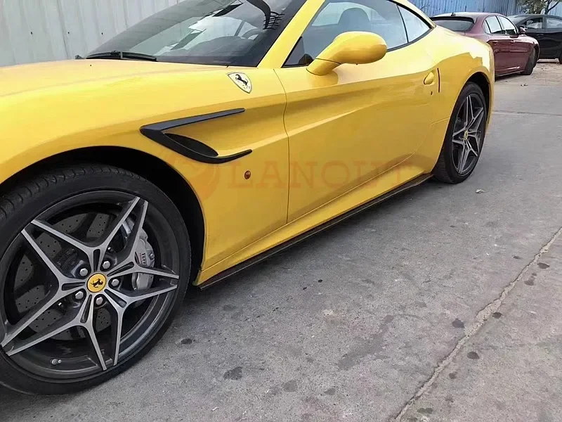 

Карбоновые накладки на пороги для Ferrari California T 2015-2017