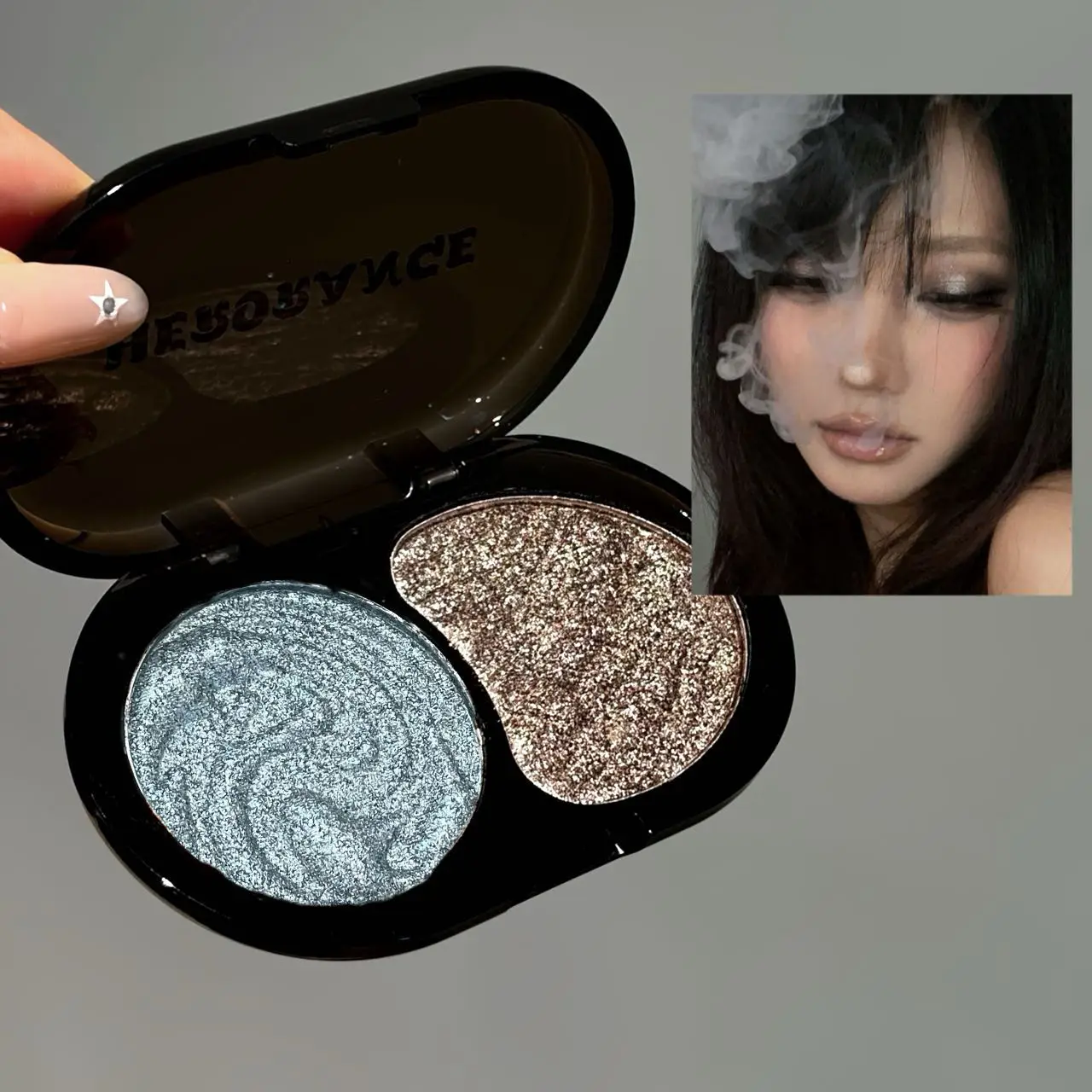 Herorange Black Obsidian Night Two Tone Eyeshadow Palette Swirl Shimmer Glitter Fine Powder Long Lasting Glossy Eye Makeup
