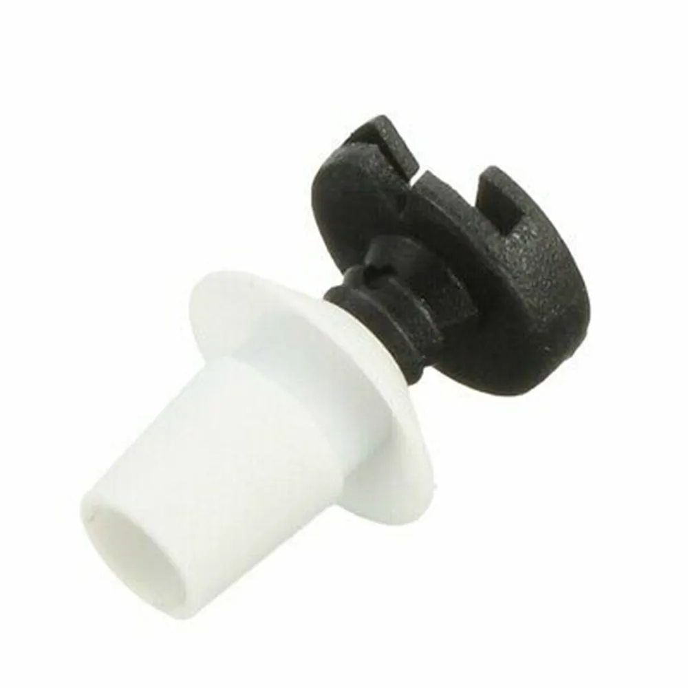 5For 2 Pieces Door Card Trim Clips for Defender For 2 Doors Vehicle Replacement Clips for Secure and Reliable Door Panel Fixing