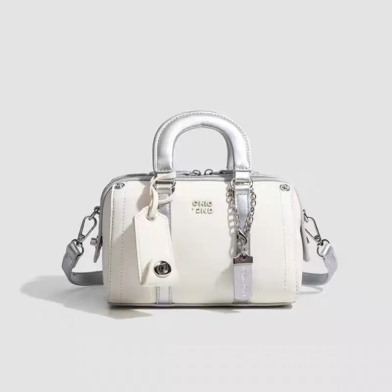 JIOMAY 2025 حقيبة يد نسائية جديدة من جلد البولي يوريثان حقيبة أسطوانية بيضاء عصرية، حقيبة كتف أنيقة وأنيقة محفظة بيضاء