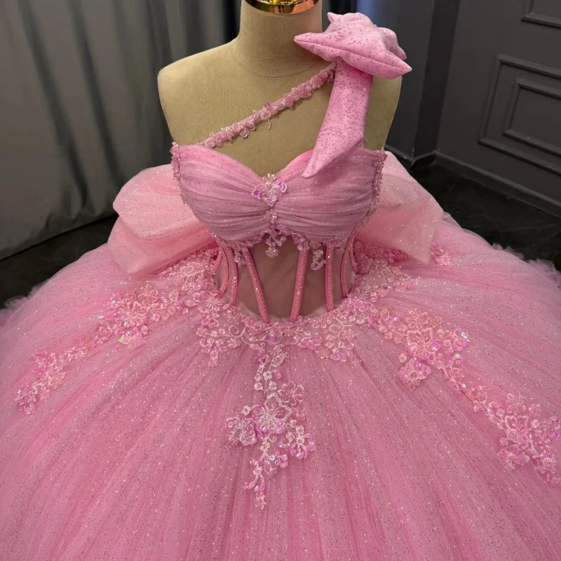 

Shiny light pink Quinceanera Dress glitter flower Decal Long tail Lace layering Big Bow Vestidos De 15 Quinceanera ﻿Customize