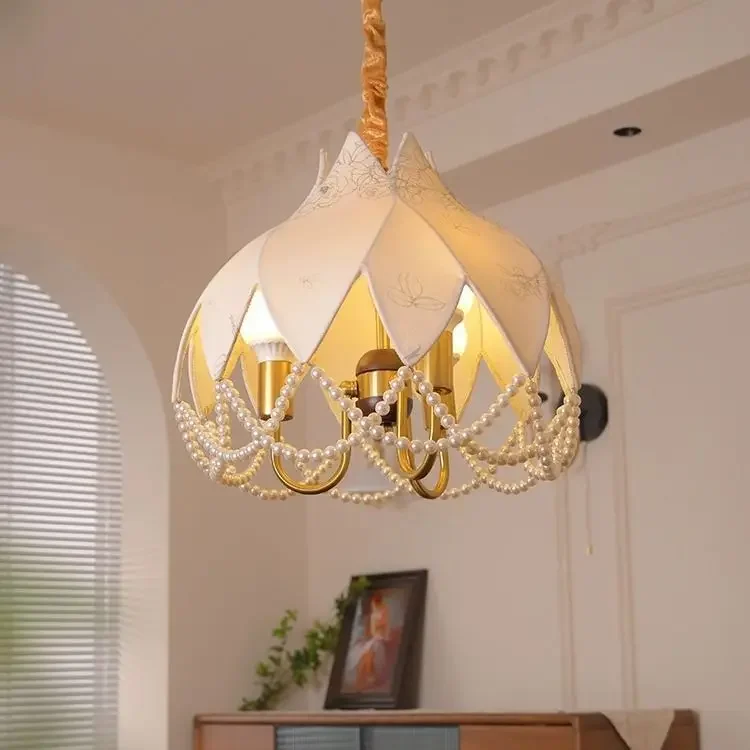 

French medieval restaurant printed fabric pendant light Retro Nanyang American Pearl Warm and Romantic Bedroom Cloak Room Light