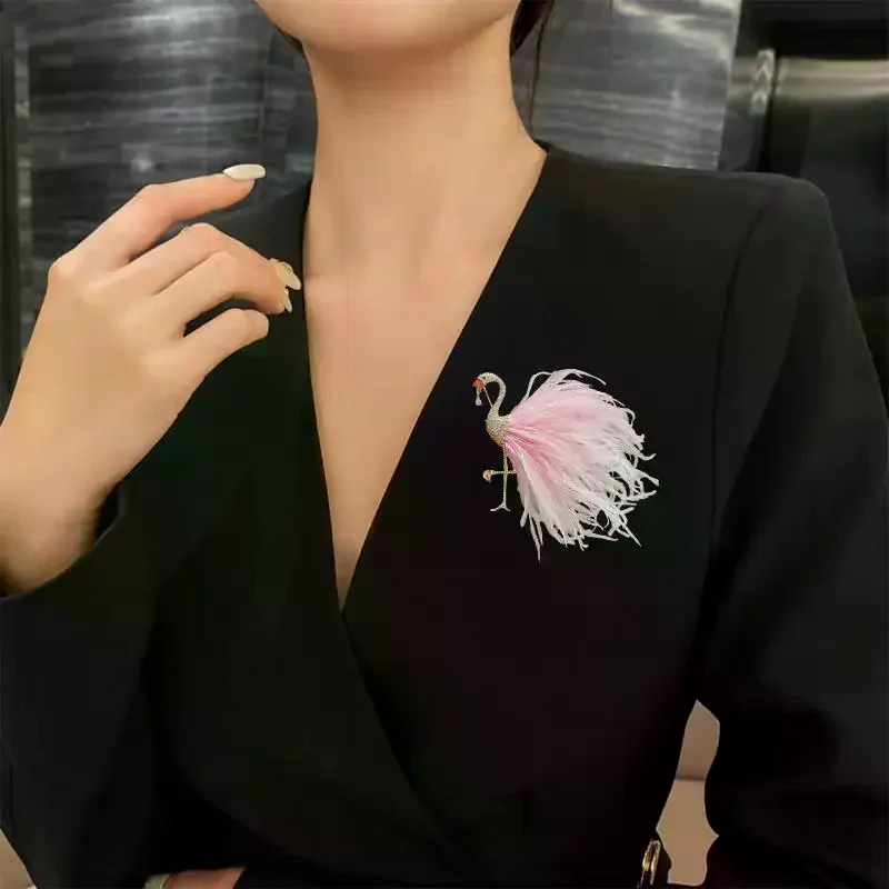 Korean Style Flamingo Brooch - Elegant Animal Badge Pin for Women Girls, Unisex Fashion Jewelry Accessory