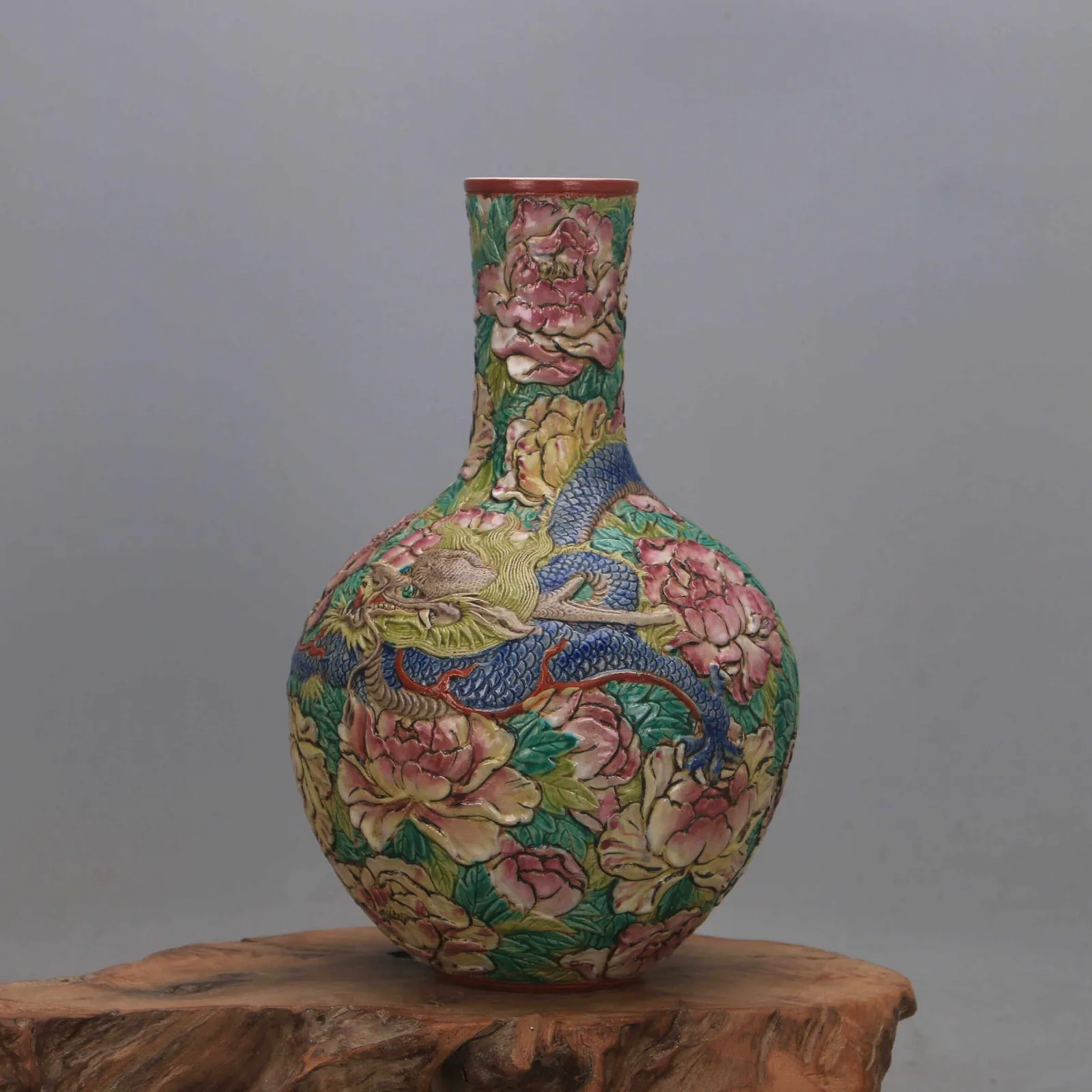 China Famille Rose Porcelain Vase Qing Qianlong Carved Dragon Lotus Design 9.45