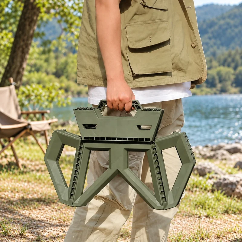 Portable Outdoor Folding Chair - Lightweight, Robust, and Durable Seat for Beach, Fishing, and Camping