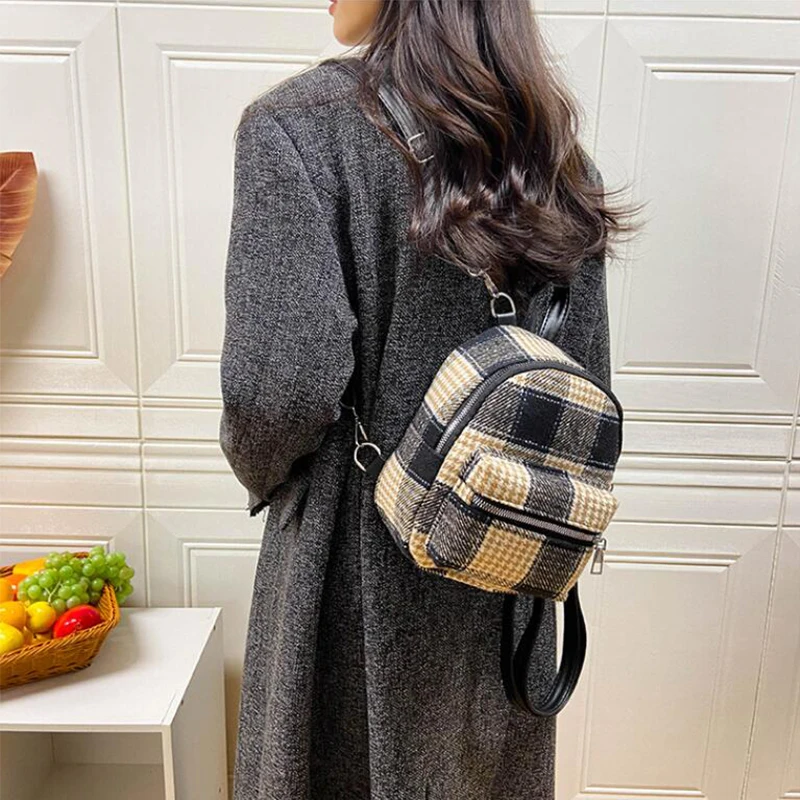 New Casual Women Backpack Zipper Checkered Schoolbag Korean Version Of Winter Fashion Small Backpack Female