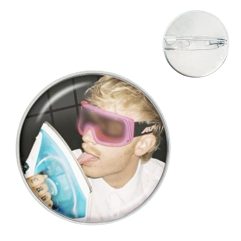 Hot Singer Joost Klein Button Pin Creative I Love My Boyfriend Joost Klein Meme Glass Brooch Badge Backpack Decor Fans Collect