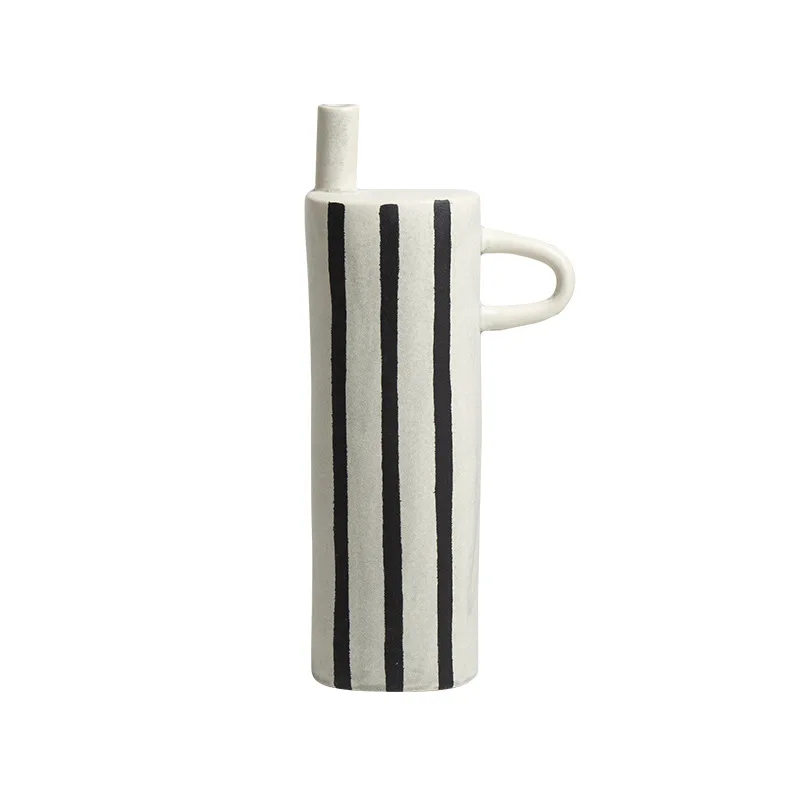 

Minimalist retro style hand-painted ceramic abstract geometric vase model house ornament B & B