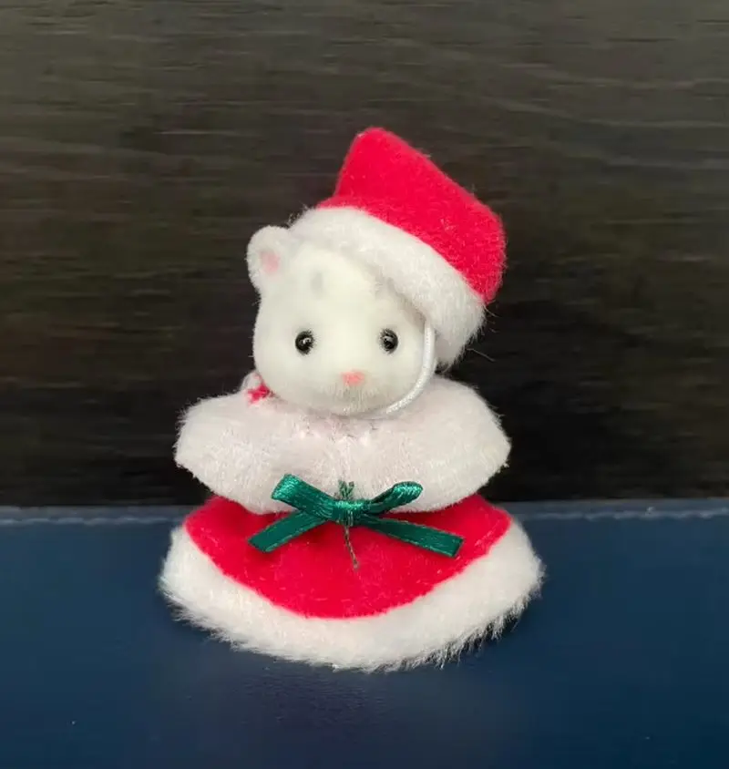 정품 SYLVANIAN FAMILIES 크리스마스 스노우 레오파드 기린 아기 인형 집 연필 비옷 푸들 아기 크리스마스 귀여운 인형 소녀 선물