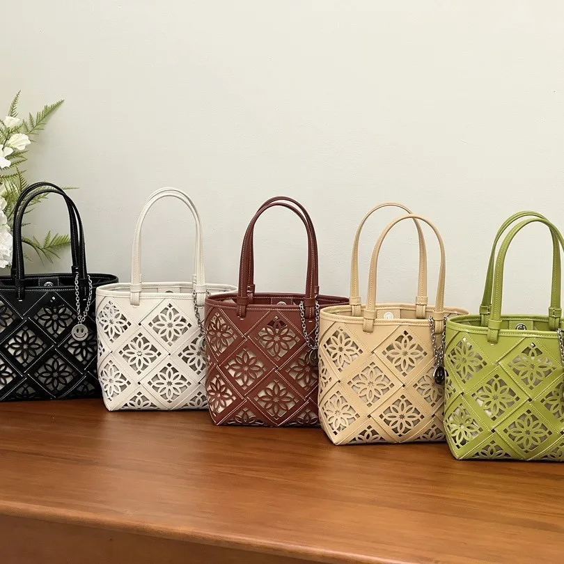 

Mendy Tote Bag Hollow out carved Shoulder Bag Genuine Leather High Quality Woman Bags Cut Out Shopping Bag Fancy Bags Designer