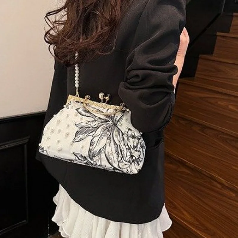 

Fashionable Leather Women's Shoulder Bag Luxury Brand Famous Designer Elegant Classic Elegant Accent Vintage Bag​