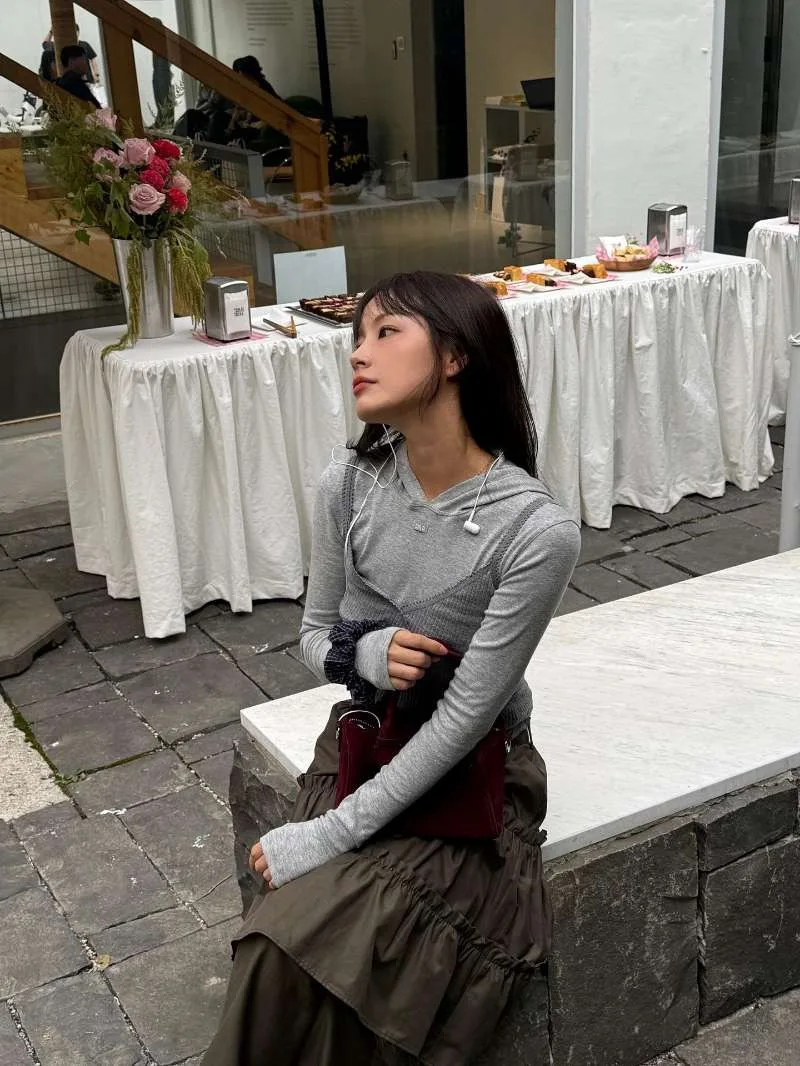 슬림핏 컬러 후드티 또는 스웨트 베이스 레이어 긴팔 기본 여성용 코튼 모달 탑