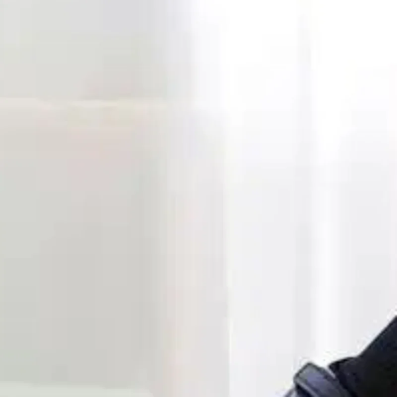 

1 шт., 3 цвета, высокоэластичный бесшумный футбольный мяч из полиуретановой пены для тренировок в помещении, поставляется с сетчатым мешком для домашнего использования и развития навыков