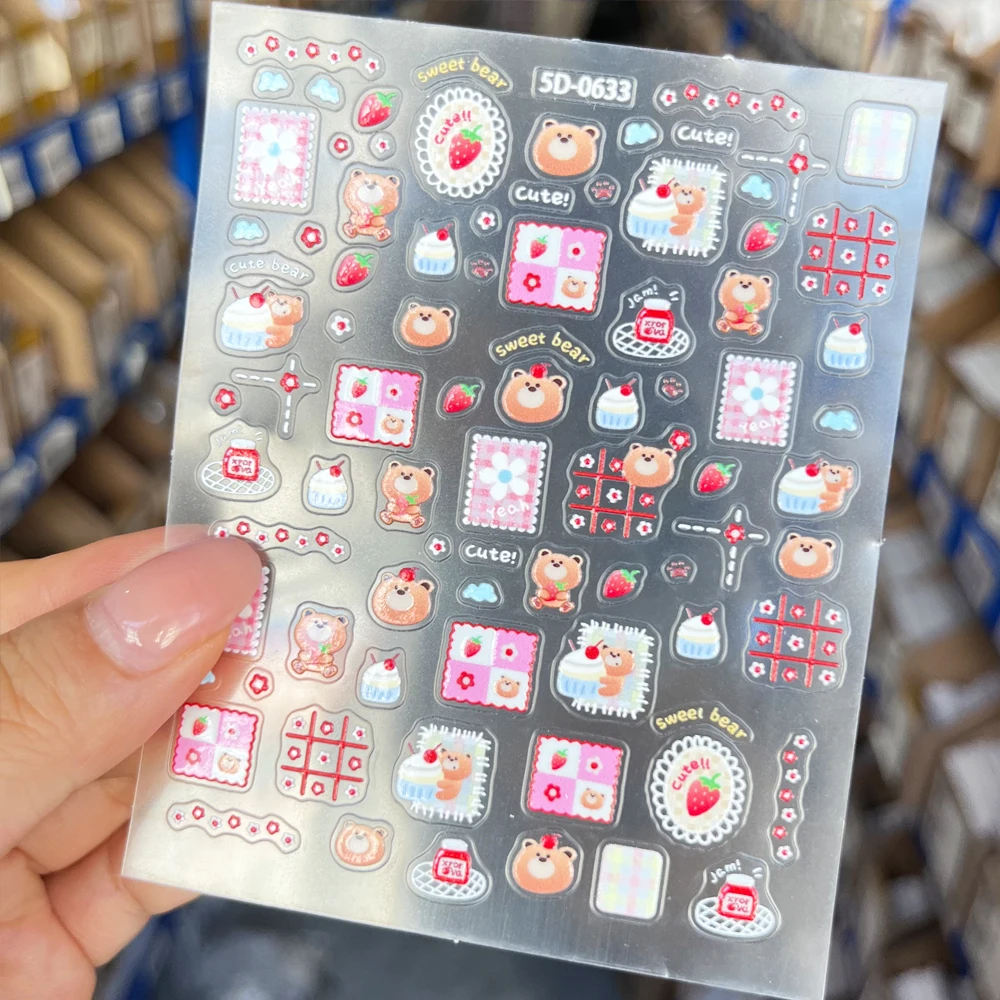 2 uds colorido 5D lindo oso Nail Art pegatina pastel fresa arco, corona de flores lindo oso estrellas cereza autoadhesivo manicura calcomanía