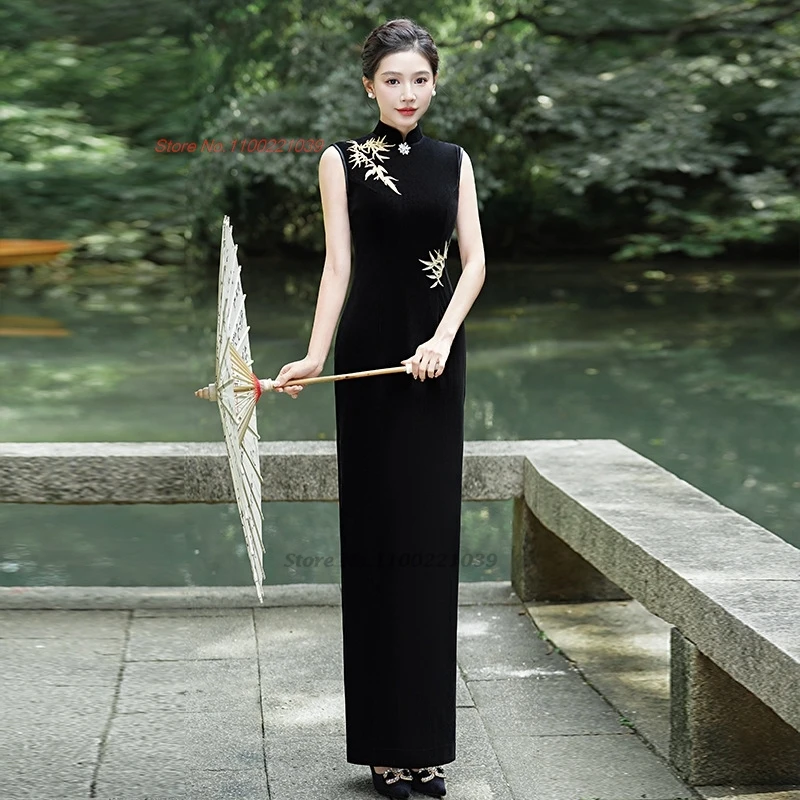 2026 chinese vintage dress velvet qipao traditional bamboo embroidery evening dress sleeveless cheongsam banquet stage dress
